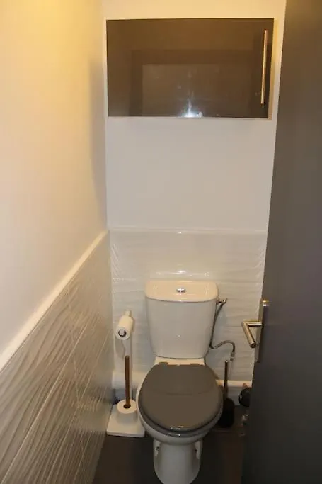 Le Chartreuse Apartment Voiron 0*,